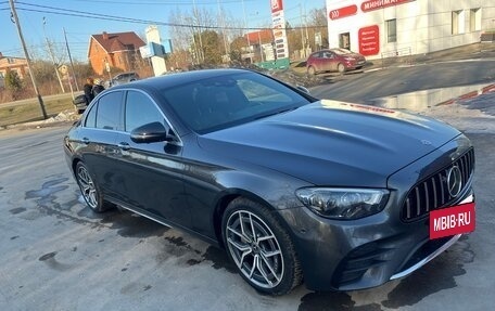 Mercedes-Benz E-Класс, 2020 год, 5 400 000 рублей, 5 фотография