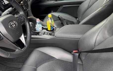 Toyota Camry, 2021 год, 4 100 000 рублей, 14 фотография