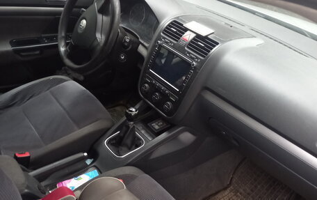 Volkswagen Jetta VI, 2006 год, 350 000 рублей, 7 фотография