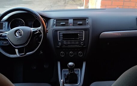 Volkswagen Jetta VI, 2016 год, 1 450 000 рублей, 12 фотография