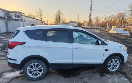 Ford Escape III, 2019 год, 1 550 000 рублей, 5 фотография