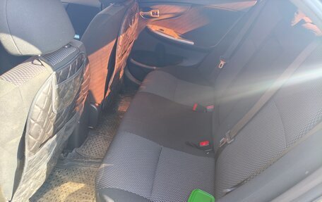 Toyota Corolla, 2011 год, 650 000 рублей, 9 фотография