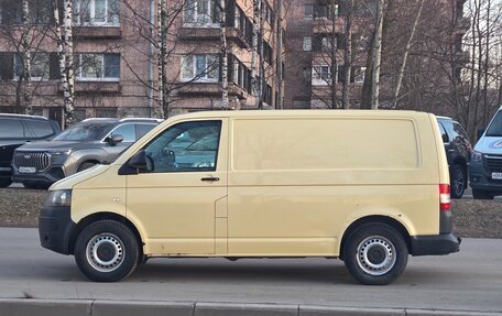 Volkswagen Transporter T5 рестайлинг, 2014 год, 1 765 000 рублей, 2 фотография