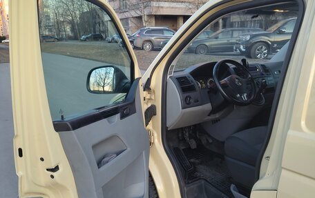 Volkswagen Transporter T5 рестайлинг, 2014 год, 1 765 000 рублей, 9 фотография