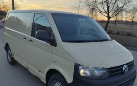 Volkswagen Transporter T5 рестайлинг, 2014 год, 1 765 000 рублей, 7 фотография