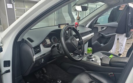 Audi Q7, 2015 год, 3 050 000 рублей, 11 фотография