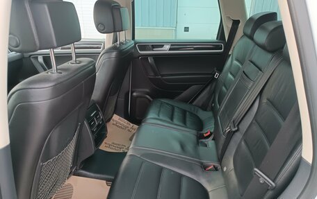 Volkswagen Touareg III, 2016 год, 2 780 000 рублей, 13 фотография