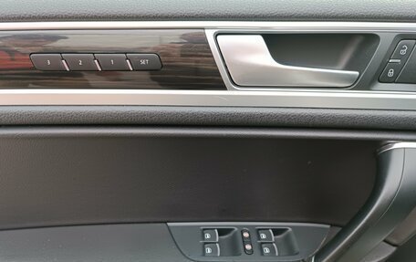 Volkswagen Touareg III, 2016 год, 2 780 000 рублей, 14 фотография