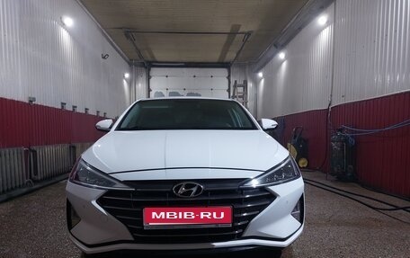 Hyundai Elantra VI рестайлинг, 2019 год, 1 850 000 рублей, 1 фотография