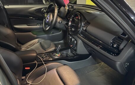 MINI Clubman, 2021 год, 2 600 000 рублей, 5 фотография