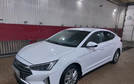 Hyundai Elantra VI рестайлинг, 2019 год, 1 850 000 рублей, 2 фотография