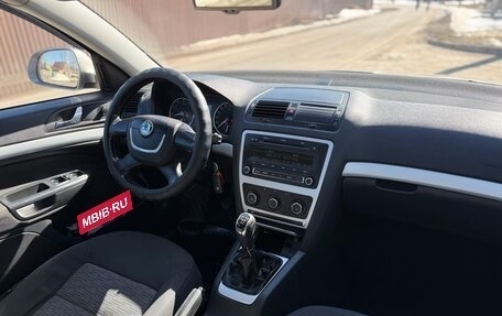 Skoda Octavia, 2010 год, 840 000 рублей, 7 фотография