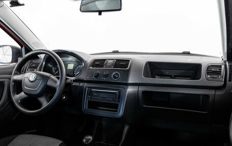 Skoda Fabia II, 2010 год, 679 000 рублей, 9 фотография