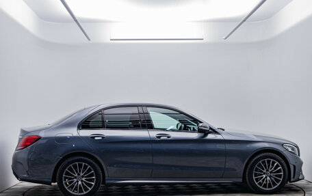 Mercedes-Benz C-Класс, 2019 год, 3 290 000 рублей, 4 фотография