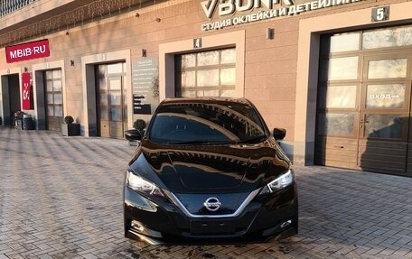 Nissan Leaf II, 2017 год, 1 560 000 рублей, 1 фотография
