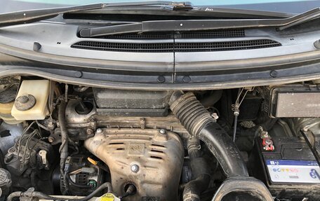 Toyota Estima III рестайлинг -2, 2001 год, 750 000 рублей, 17 фотография