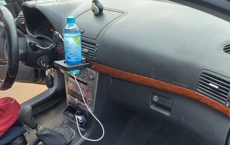 Toyota Avensis III рестайлинг, 2006 год, 520 000 рублей, 20 фотография