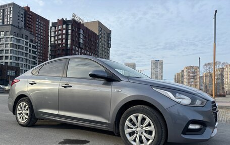 Hyundai Solaris II рестайлинг, 2017 год, 1 550 000 рублей, 3 фотография