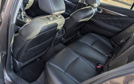 Infiniti Q50 I рестайлинг, 2014 год, 2 000 000 рублей, 19 фотография