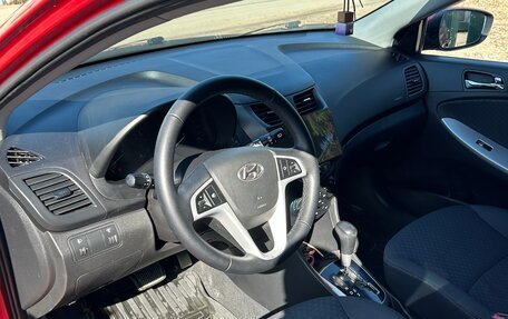 Hyundai Solaris II рестайлинг, 2012 год, 940 000 рублей, 10 фотография