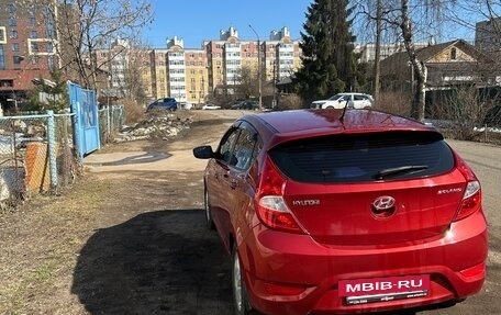 Hyundai Solaris II рестайлинг, 2012 год, 940 000 рублей, 2 фотография