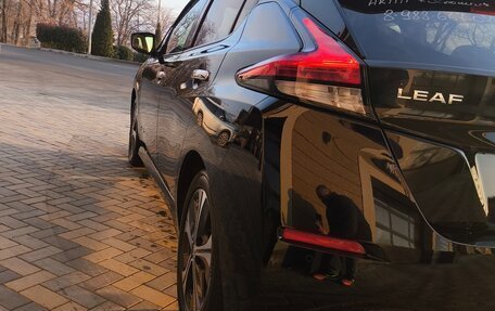 Nissan Leaf II, 2017 год, 1 560 000 рублей, 4 фотография