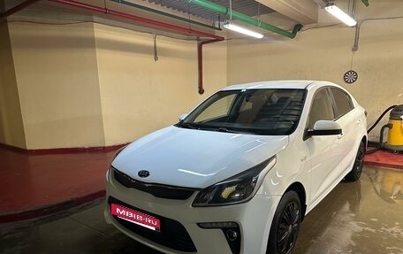 KIA Rio IV, 2018 год, 1 120 000 рублей, 17 фотография