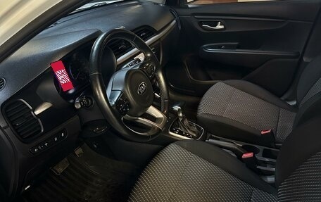 KIA Rio IV, 2018 год, 1 120 000 рублей, 24 фотография