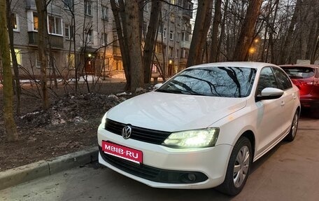 Volkswagen Jetta VI, 2012 год, 1 100 000 рублей, 6 фотография