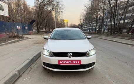 Volkswagen Jetta VI, 2012 год, 1 100 000 рублей, 13 фотография