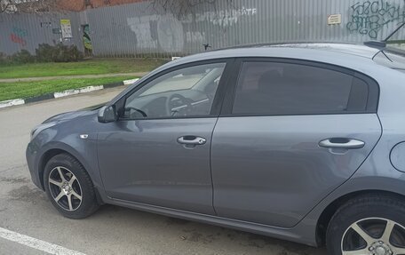 KIA Rio IV, 2017 год, 1 200 000 рублей, 3 фотография