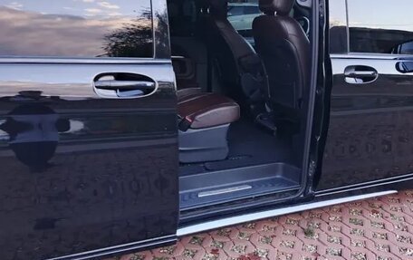 Mercedes-Benz V-Класс, 2015 год, 3 950 000 рублей, 9 фотография