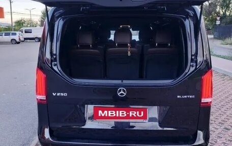 Mercedes-Benz V-Класс, 2015 год, 3 950 000 рублей, 12 фотография