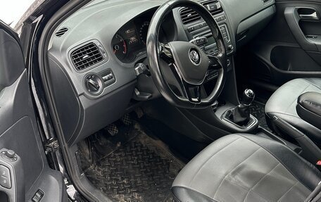 Volkswagen Polo VI (EU Market), 2015 год, 1 100 000 рублей, 9 фотография