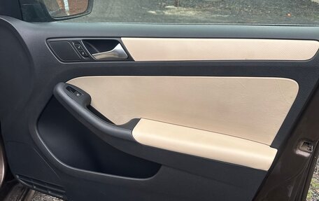 Volkswagen Jetta VI, 2011 год, 1 060 000 рублей, 5 фотография