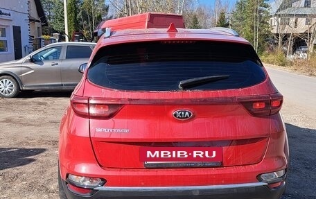 KIA Sportage IV рестайлинг, 2020 год, 2 397 000 рублей, 2 фотография