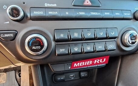 KIA Sportage IV рестайлинг, 2020 год, 2 397 000 рублей, 9 фотография