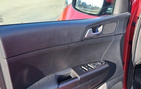 KIA Sportage IV рестайлинг, 2020 год, 2 397 000 рублей, 27 фотография