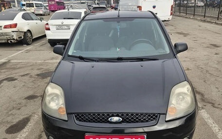 Ford Fiesta, 2006 год, 385 000 рублей, 1 фотография