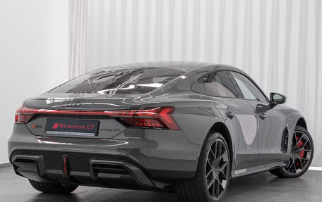 Audi e-tron GT, 2025 год, 23 450 000 рублей, 2 фотография