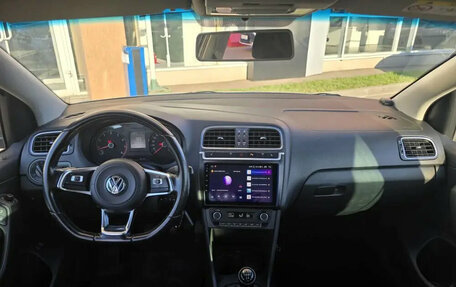 Volkswagen Polo VI (EU Market), 2018 год, 1 130 000 рублей, 7 фотография