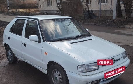 Skoda Felicia I рестайлинг, 1997 год, 250 000 рублей, 2 фотография