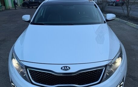 KIA Optima III, 2014 год, 2 000 000 рублей, 1 фотография