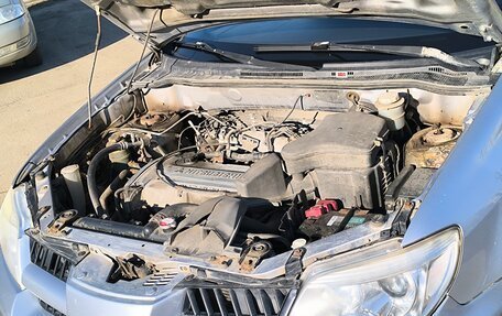 Mitsubishi Outlander III рестайлинг 3, 2008 год, 760 000 рублей, 39 фотография