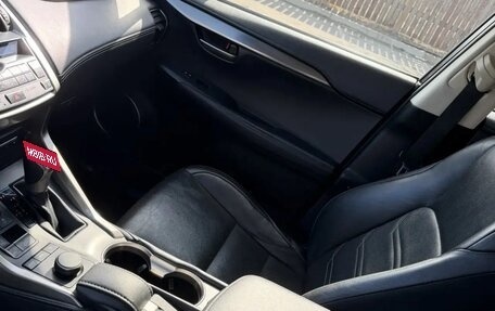 Lexus NX I, 2015 год, 2 850 000 рублей, 5 фотография