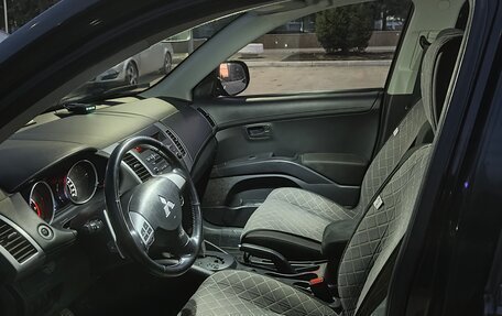 Mitsubishi Outlander III рестайлинг 3, 2010 год, 1 210 000 рублей, 7 фотография