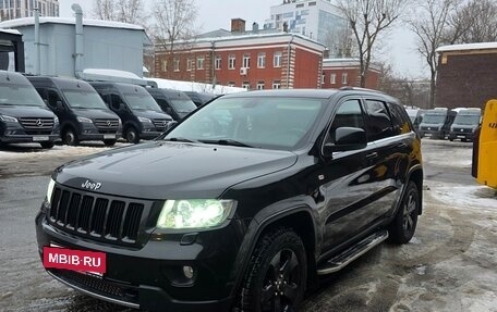 Jeep Grand Cherokee, 2013 год, 1 820 000 рублей, 5 фотография
