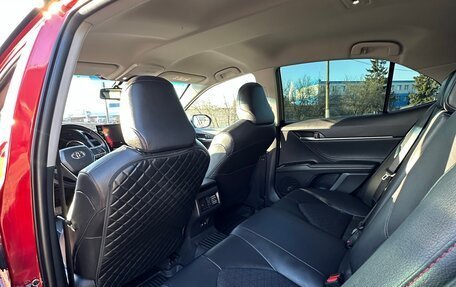 Toyota Camry, 2021 год, 3 280 000 рублей, 8 фотография