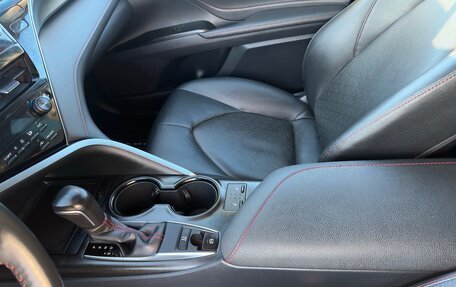 Toyota Camry, 2021 год, 3 280 000 рублей, 11 фотография