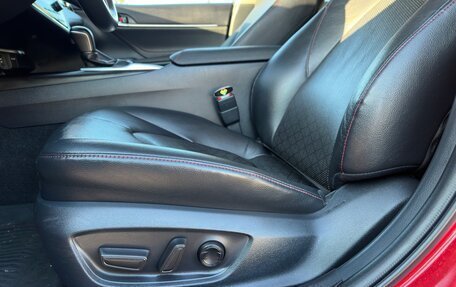 Toyota Camry, 2021 год, 3 280 000 рублей, 12 фотография